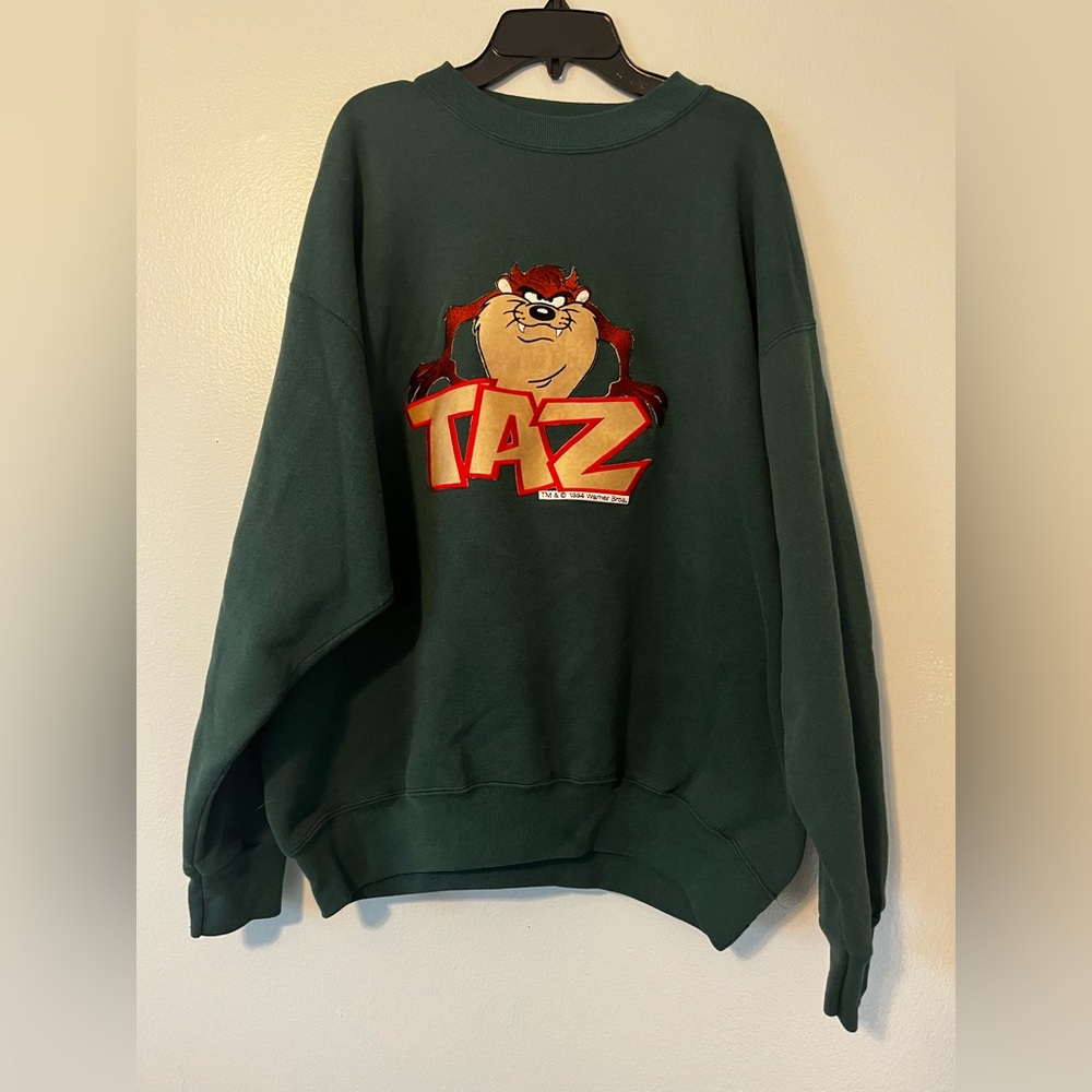 Vintage Taz embroidered Graphic Green Sweatshirt Size XL